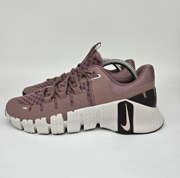 New Nike Free Metcon 5 'Smokey Mauve' Women's Workout Shoes Size 8.5 - Picture 1 of 8